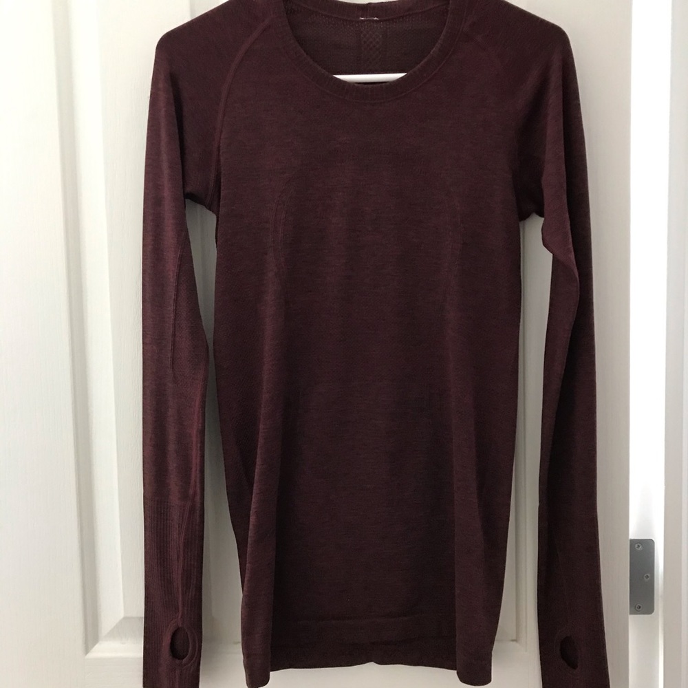 Burgundy Lululemon sz 6 Swiftly